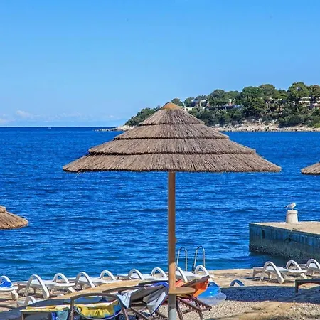 M3 Funtana Premium * Stranici kod Lovreca